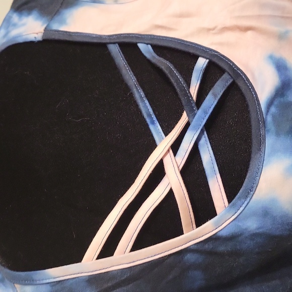 Nora Cora sleeveless top tie dyed. - Picture 3 of 10